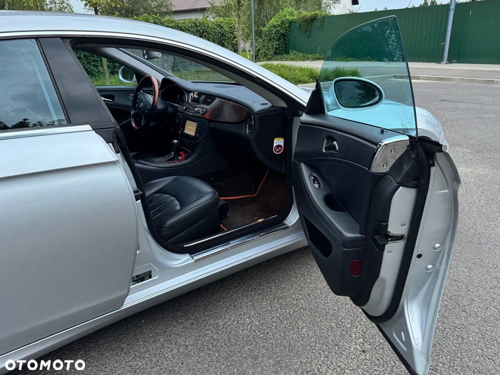 Mercedes-Benz CLS 500 7G-TRONIC - 11
