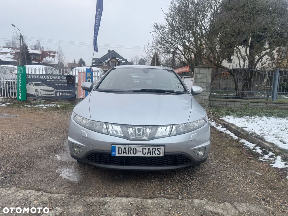 Honda Civic 1.8 Executive - 17