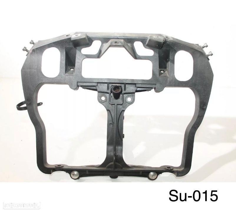 Aranha, Suzuki GSXR 600 / 750 KATANA ano 1998 - 2006  suporte de painel instrumentos - 1