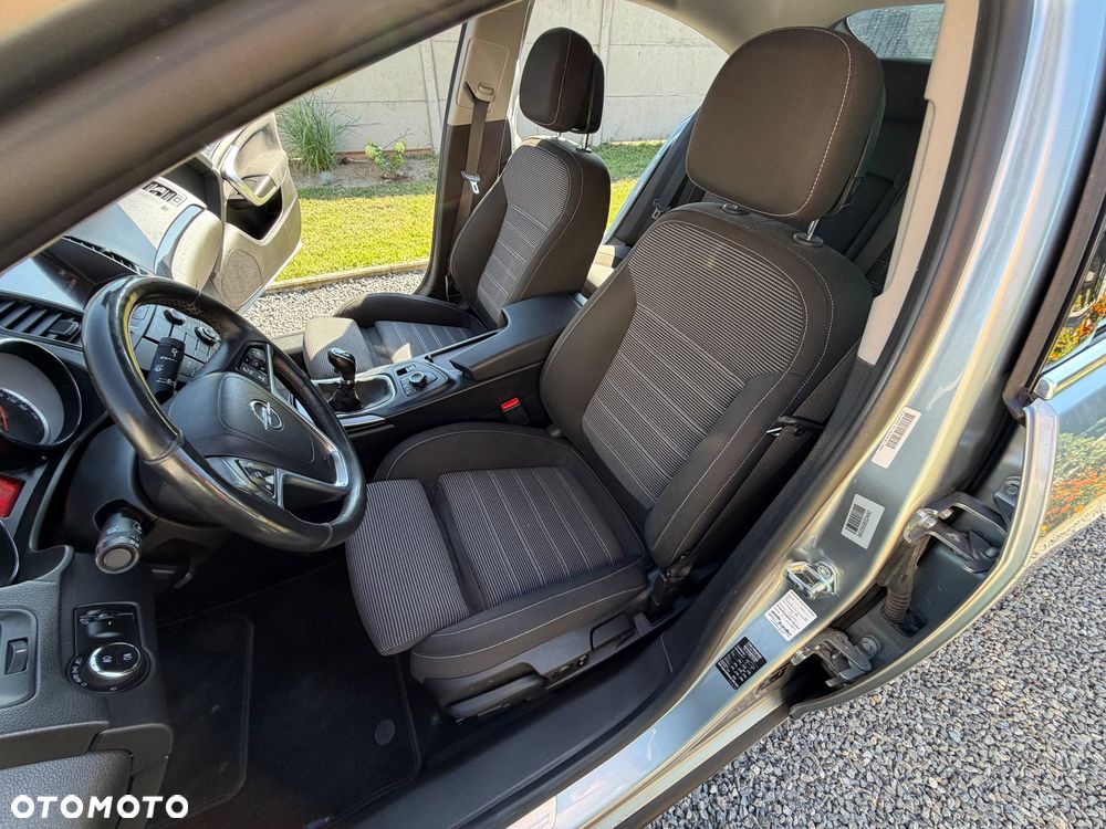 Opel Insignia 2.0 CDTI Edition - 29