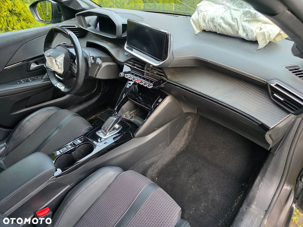 Peugeot 208 1.2 PureTech GT Line S&S EAT8 - 6