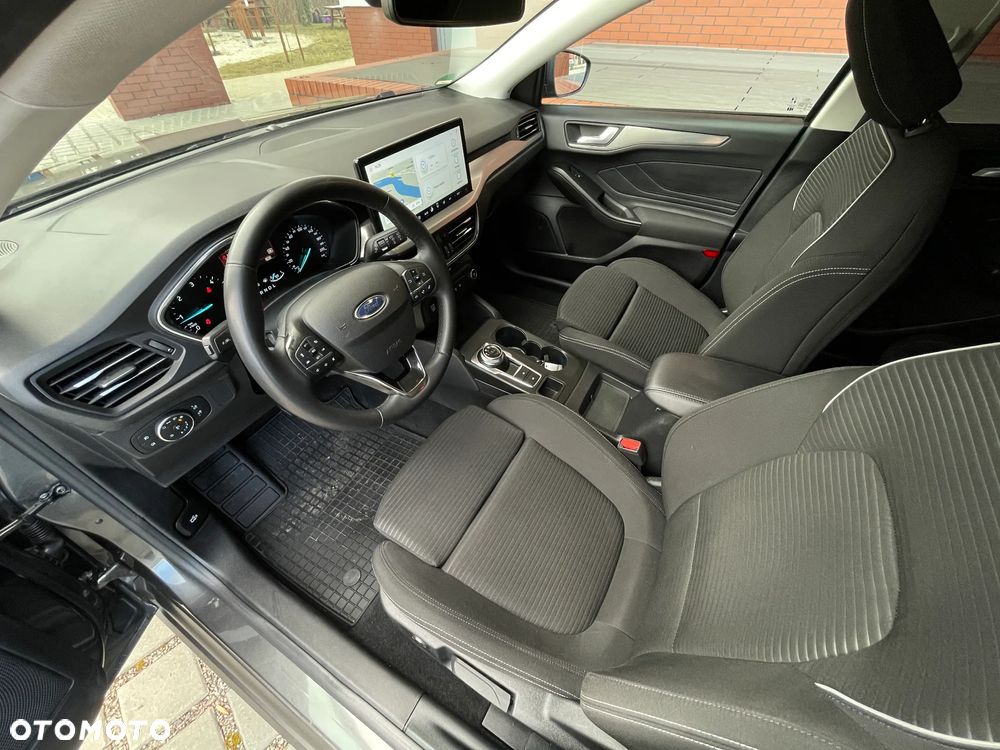 Ford Focus 1.5 EcoBlue Start-Stopp-System TITANIUM STYLE - 19