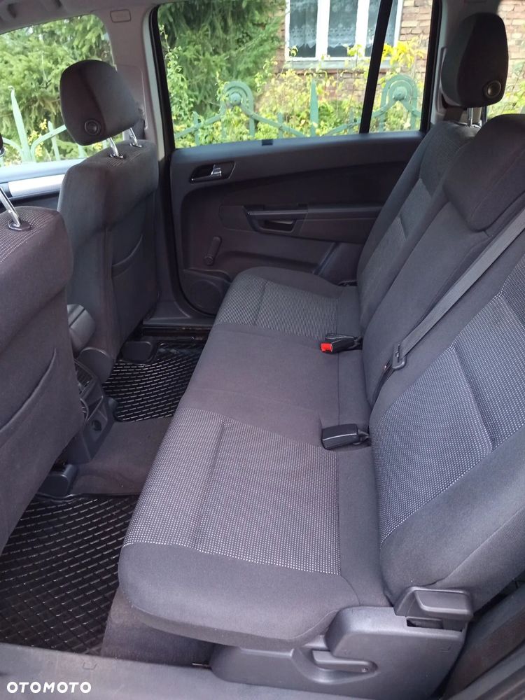 Opel Zafira - 5