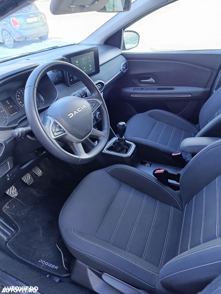 Dacia Jogger 7 locuri TCe 110 Extreme+ - 11