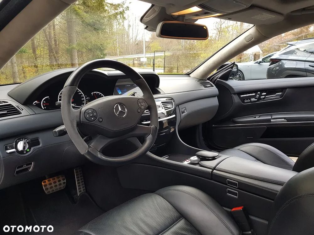 Mercedes-Benz CL - 12