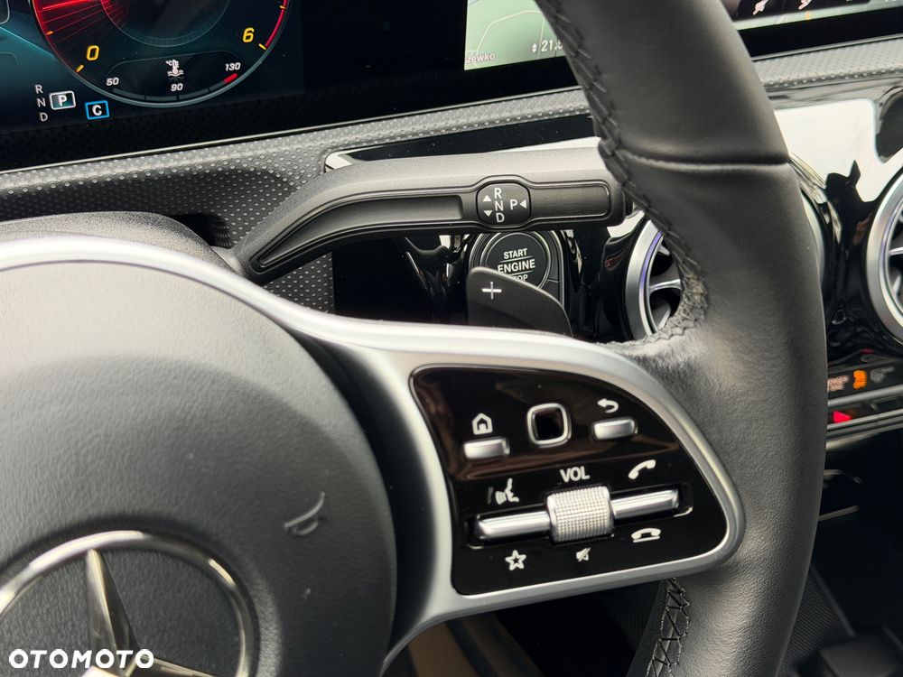 Mercedes-Benz CLA 200 d Progressive 8G-DCT - 12