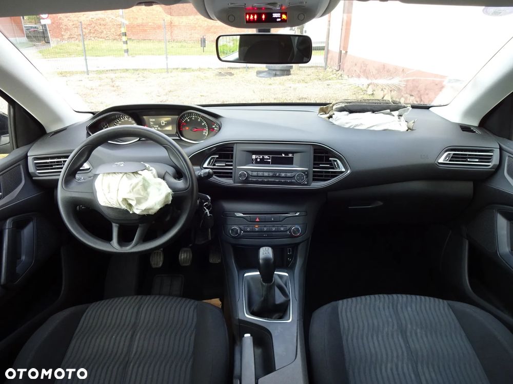 Peugeot 308 PureTech 82 Active - 17