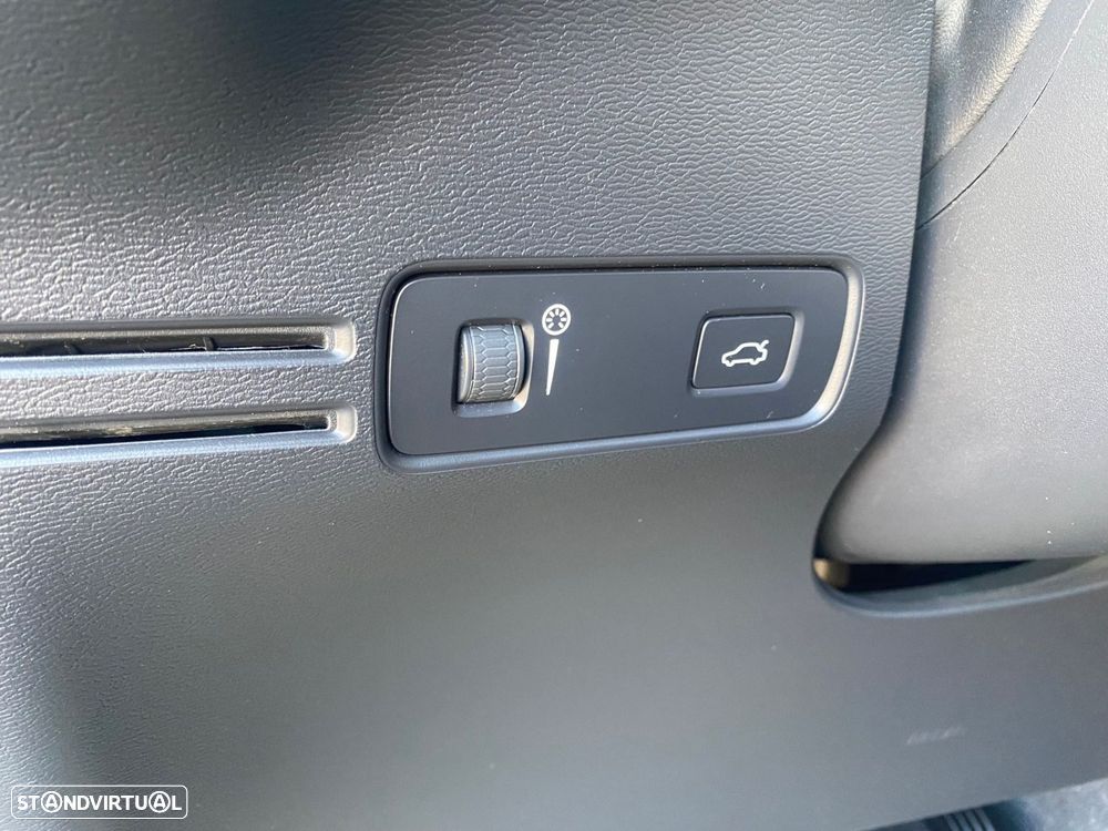 Volvo XC 40 1.5 T2 Core Auto - 23