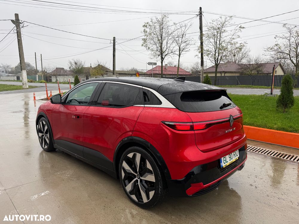 Renault Megane E-TECH 60 kWh 220 CP Techno - 10