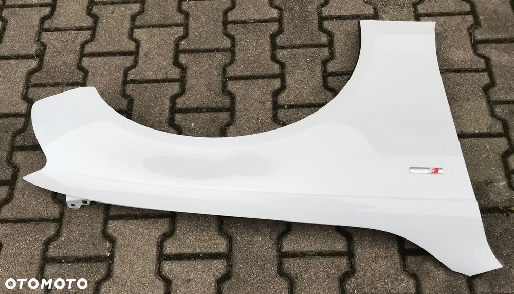 Audi A4 B8 8K Lift błotnik prawy LS9R - 2