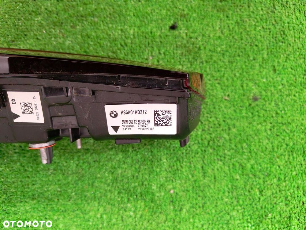 BMW 5 G60 LAMPA TYŁ EU PRAWA LEWA 5A01AD2 5A01AD1 - 2