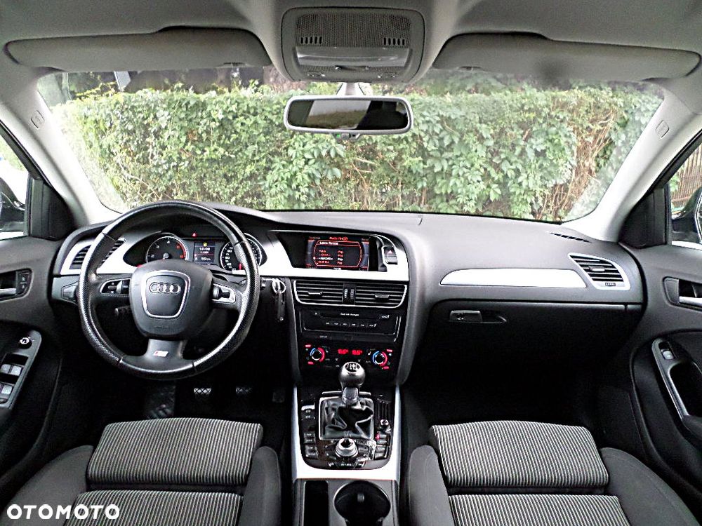 Audi A4 Avant 2.0 TDI - 7