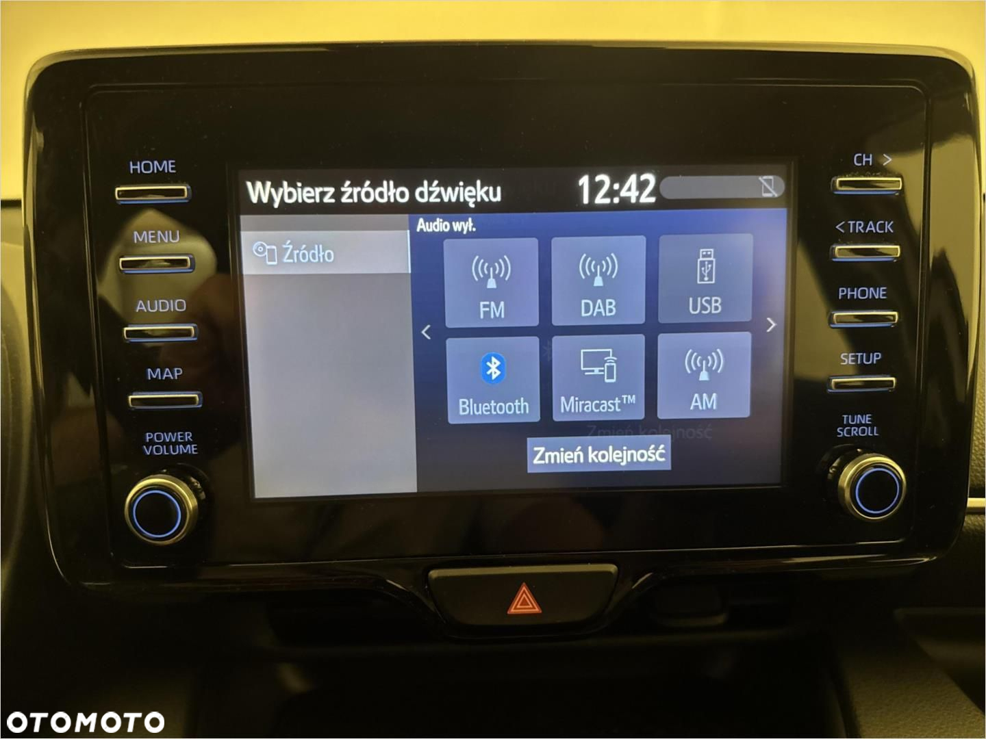 Toyota Yaris Hybrid 1.5 Comfort - 13