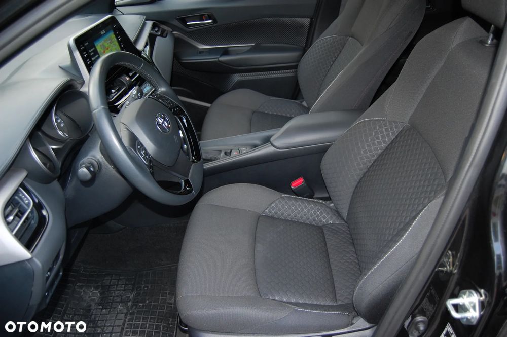 Toyota C-HR 1.8 Hybrid Dynamic - 24