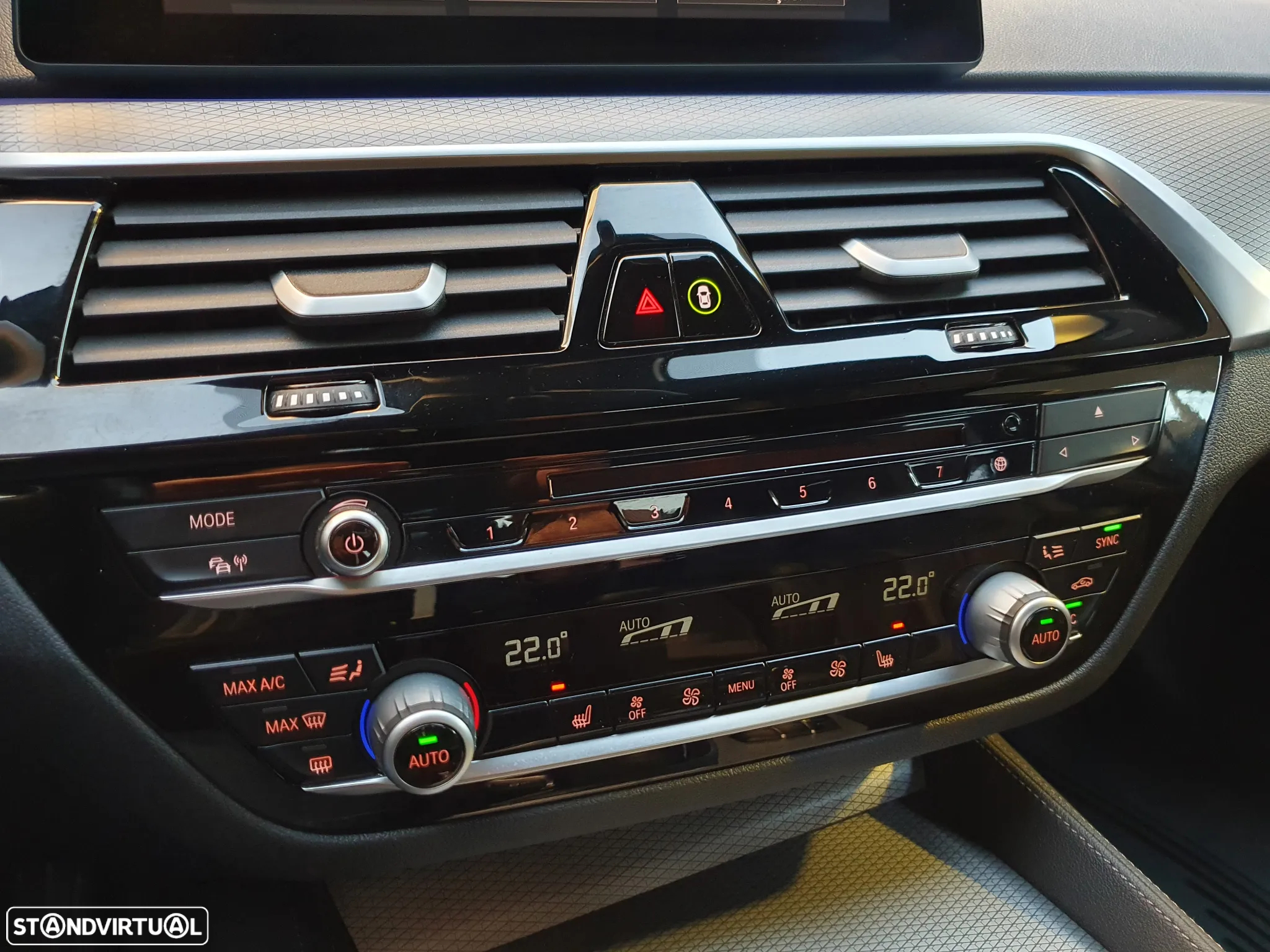 BMW 530 e iPerformance Pack M - 24