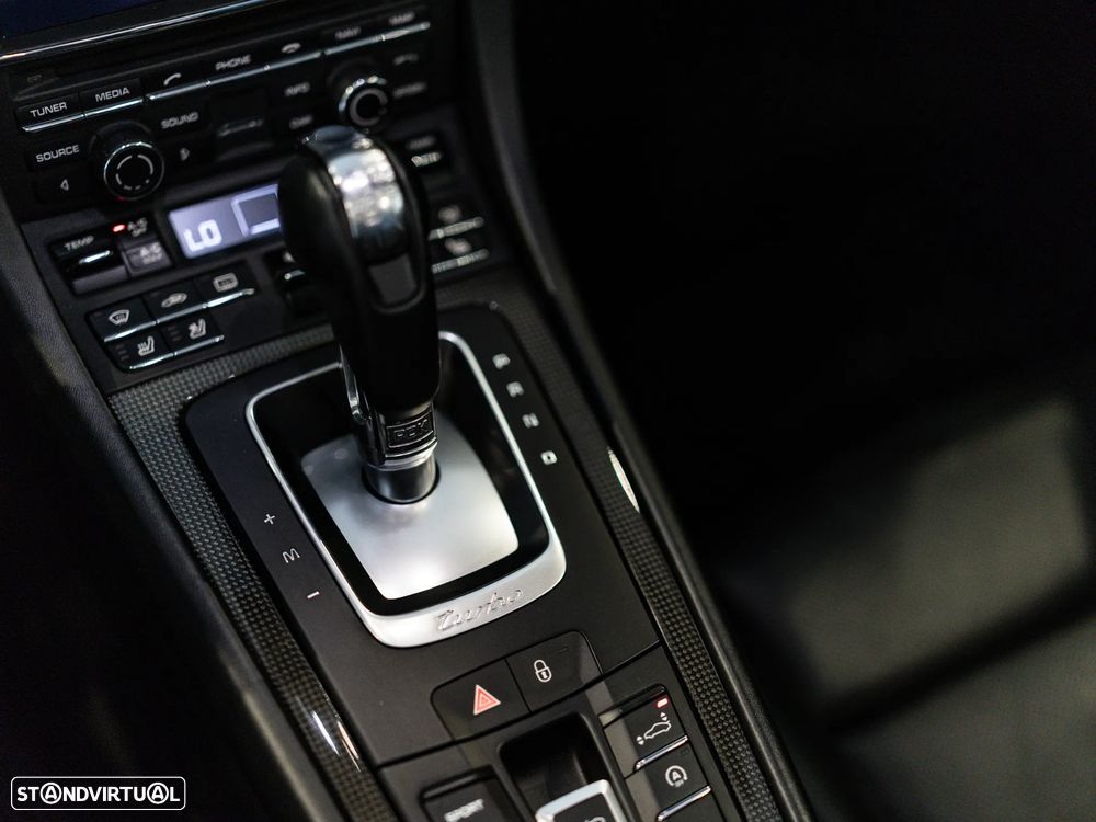 Porsche 911 (991) Turbo S Cabriolet - 56