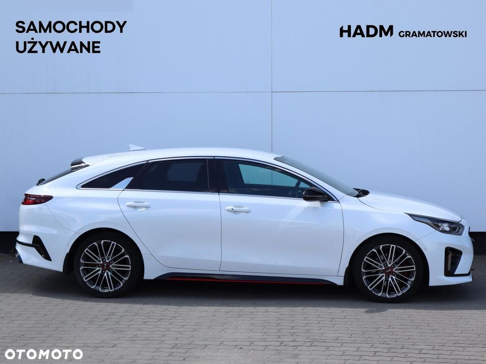 Kia ProCeed - 5