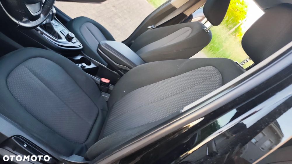 BMW Seria 2 218i Sport Line - 25