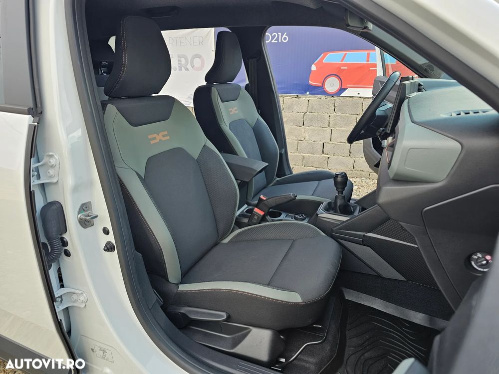 Dacia Duster TCe 130 4X4 MHEV Extreme - 30