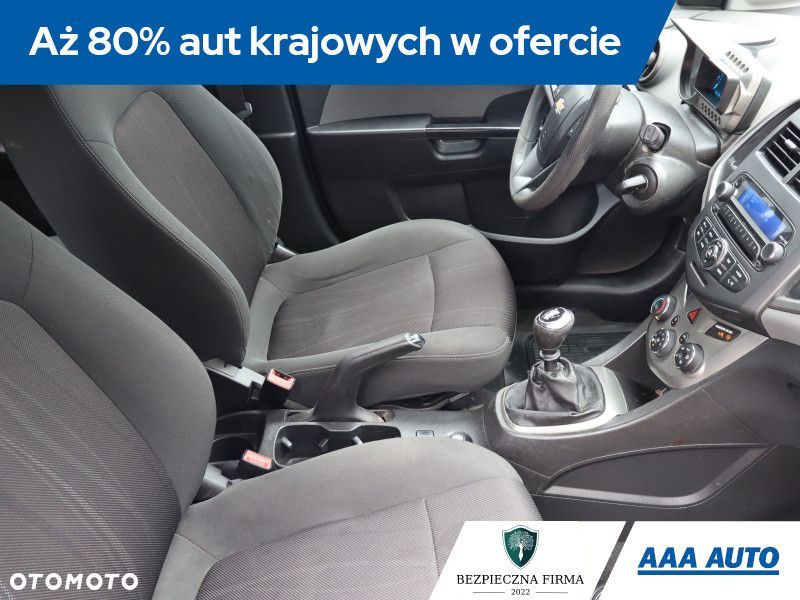 Chevrolet Aveo - 11