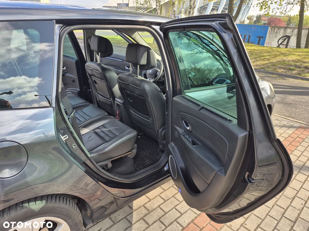 Renault Scenic 1.9 dCi FAP Privilege - 9