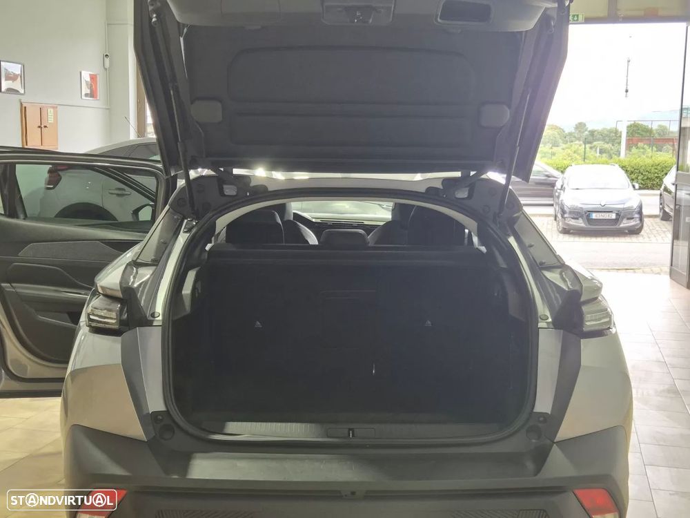Peugeot 408 1.2 Hybrid Allure e-DCS6 - 10