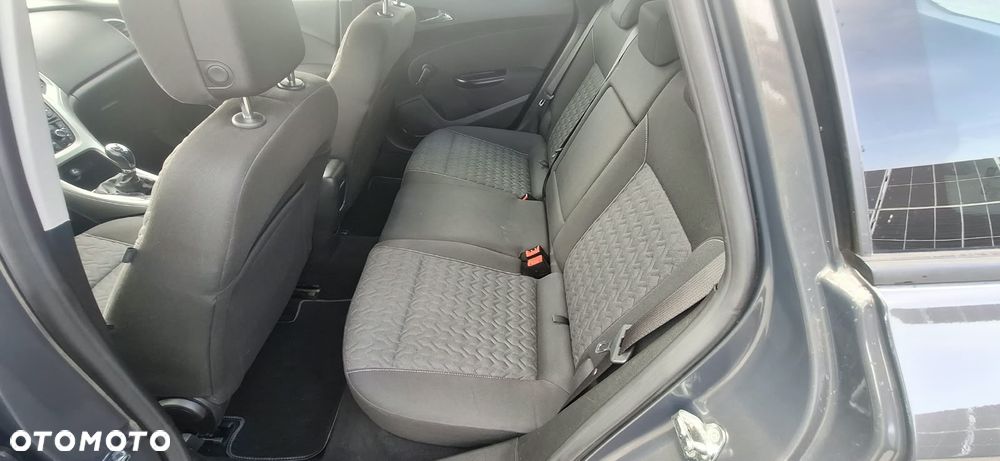 Opel Astra - 8