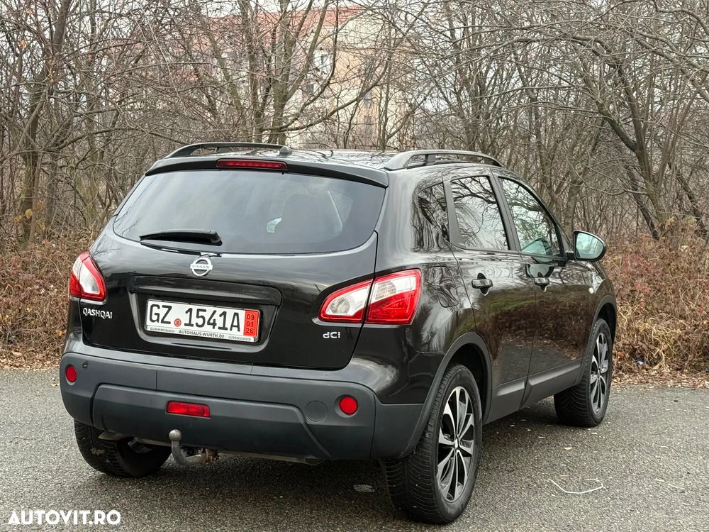 Nissan Qashqai 1.6 dCi DPF 4x4 Start/Stop 360 - 2
