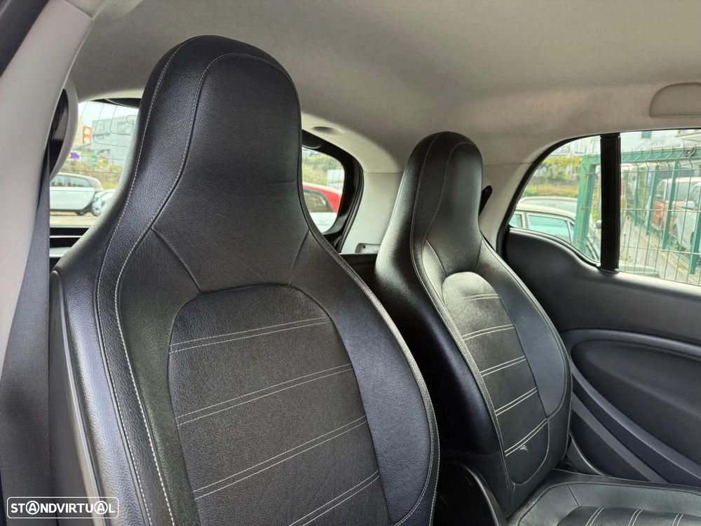 Smart ForTwo Coupé 1.0 Prime 71 Aut. - 31