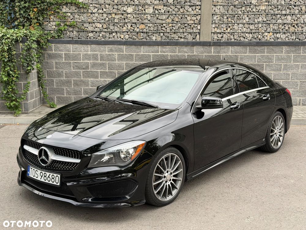 Mercedes-Benz CLA 250 4Matic 7G-DCT AMG Line - 1