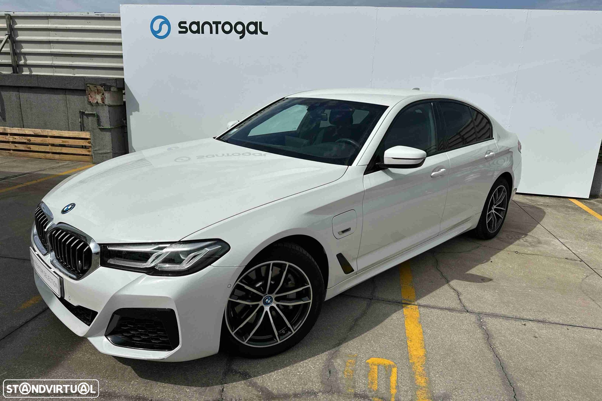 BMW 530 e Pack M - 3