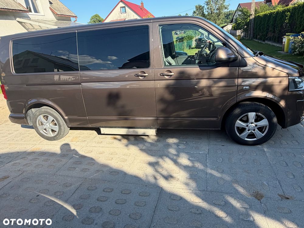 Volkswagen Caravelle - 3