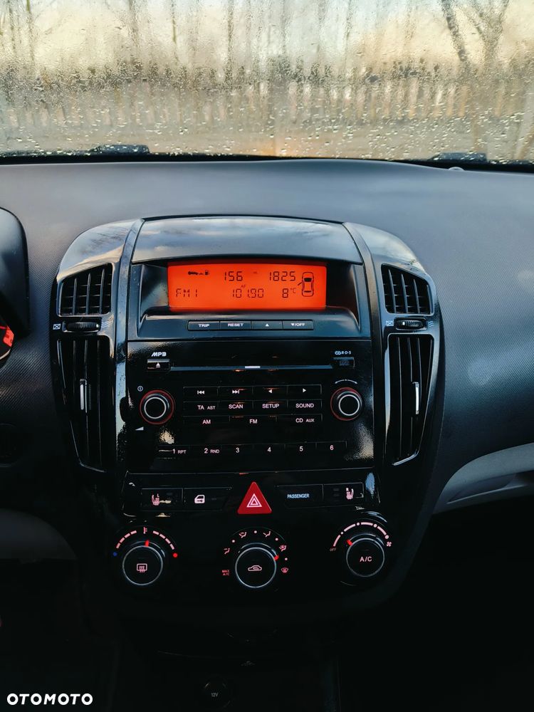 Kia Ceed 1.4 Comfort - 20