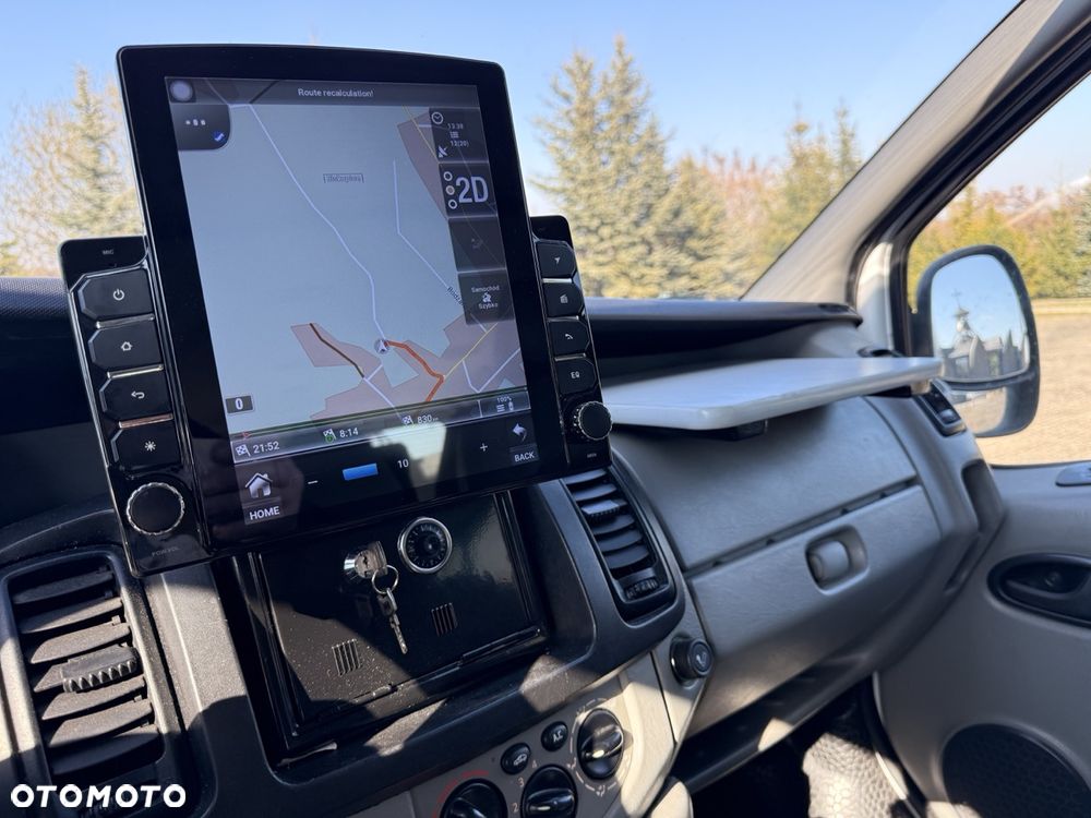 Renault Trafic - 10