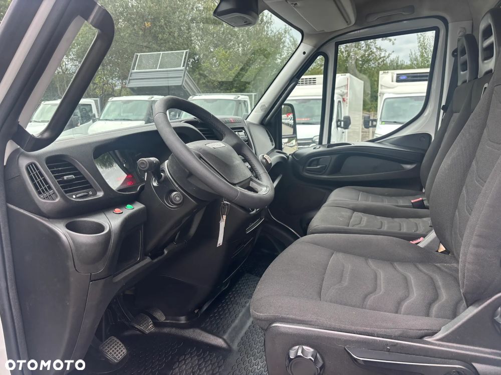 Iveco 70C17,,70C18,,70C15,,72C17,,50C17,,35C17,,35C15 PODWOZIE DO ZABUDOWY  WYWROTKA SKRZYNIA LADUNKOWA KONTENER CHLODNIA 70 SZTUK NA PLACU - 8