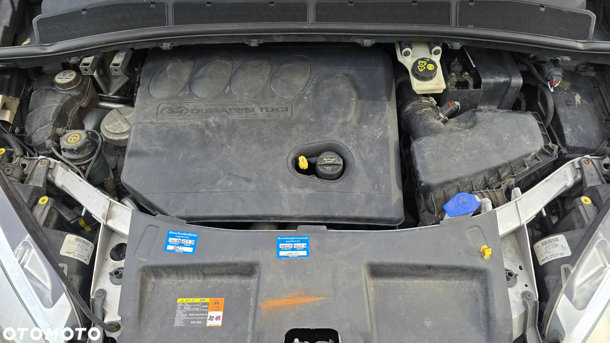 Ford Galaxy 2.0 TDCi Ghia - 29
