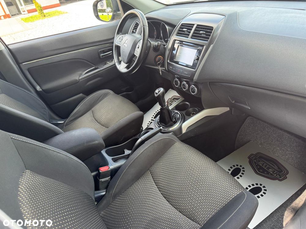 Mitsubishi ASX - 21
