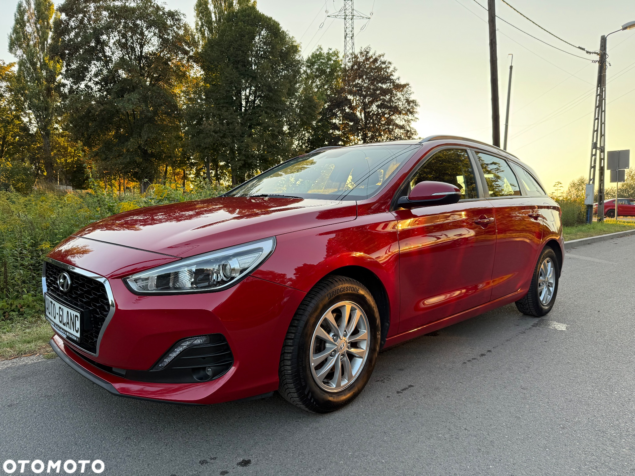 Hyundai i30 Kombi 1.4 Select - 2