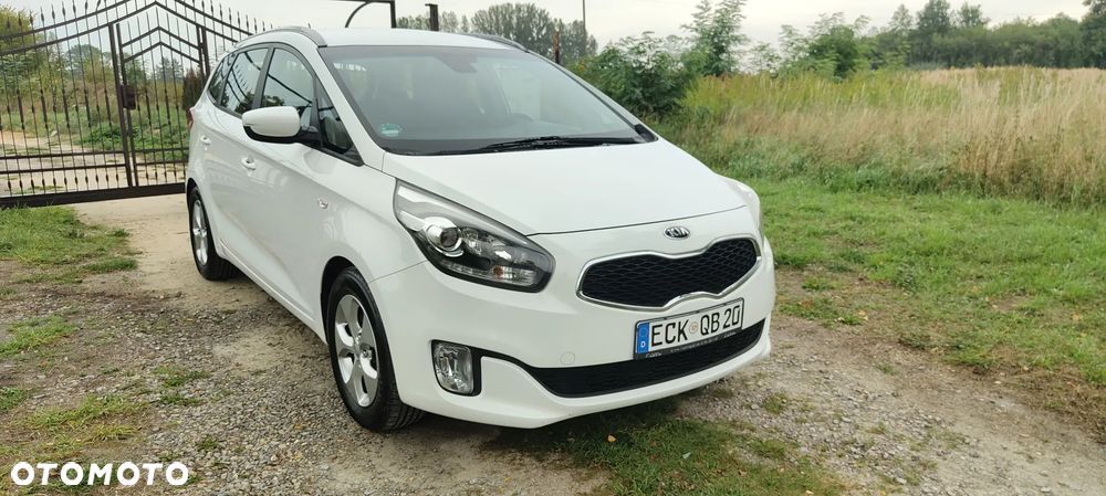 Kia Carens 1.7 CRDi L - 12