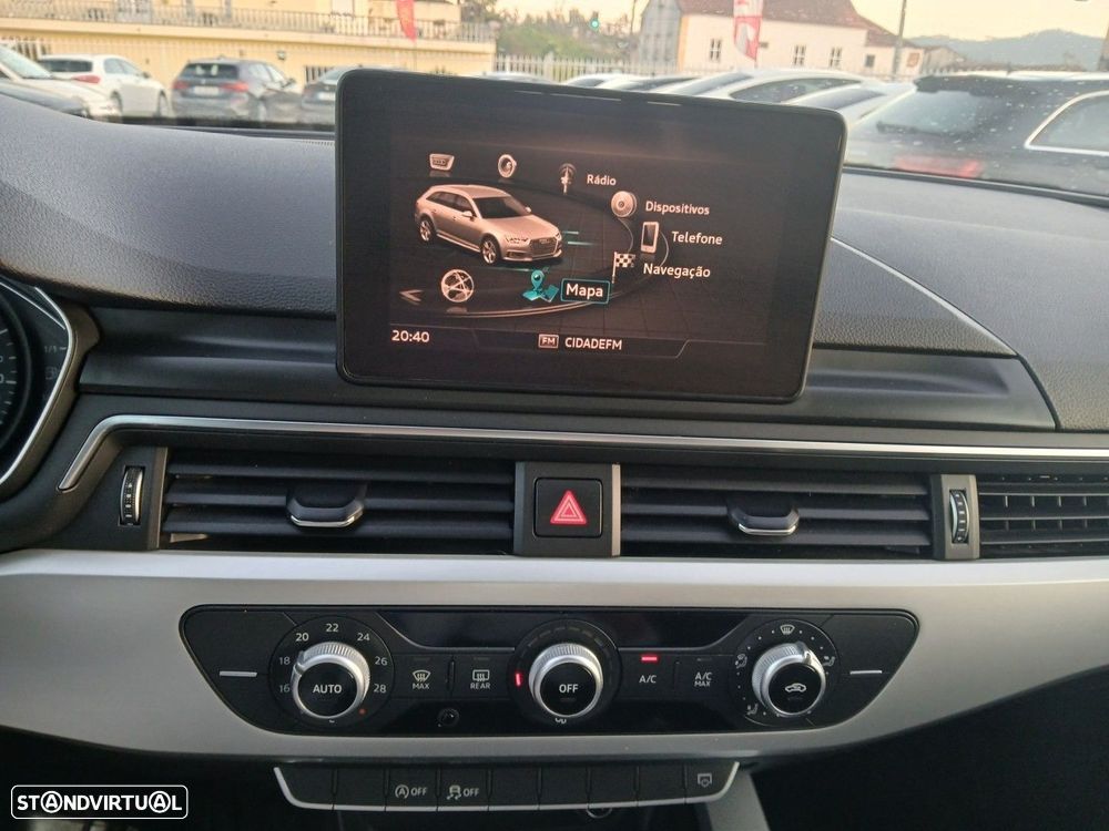 Audi A4 Avant 2.0 TDI S tronic - 26