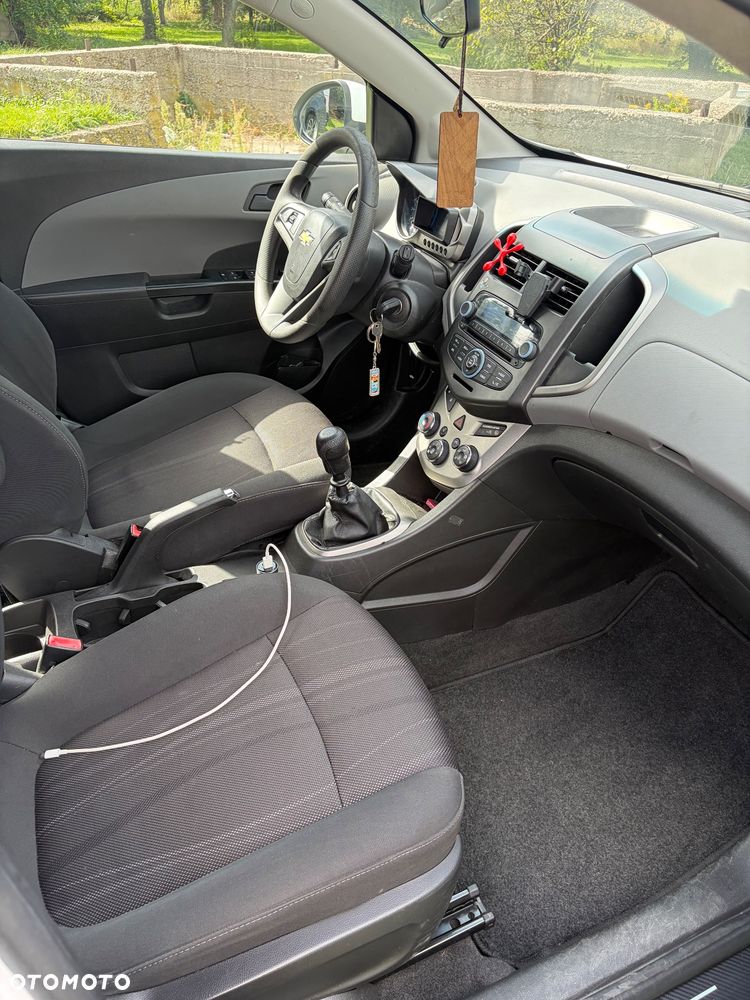 Chevrolet Aveo 1.4 16V LT EU5 - 10