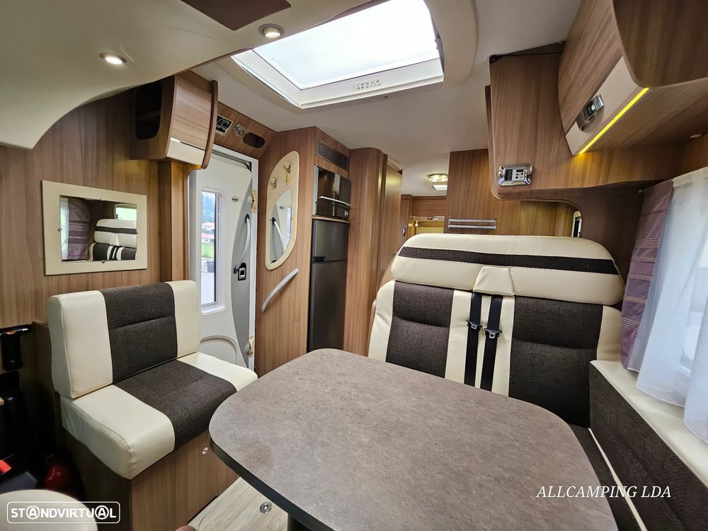 Pilote Aventura G740 CAMA CENTRAL/BASCULANTE - 15
