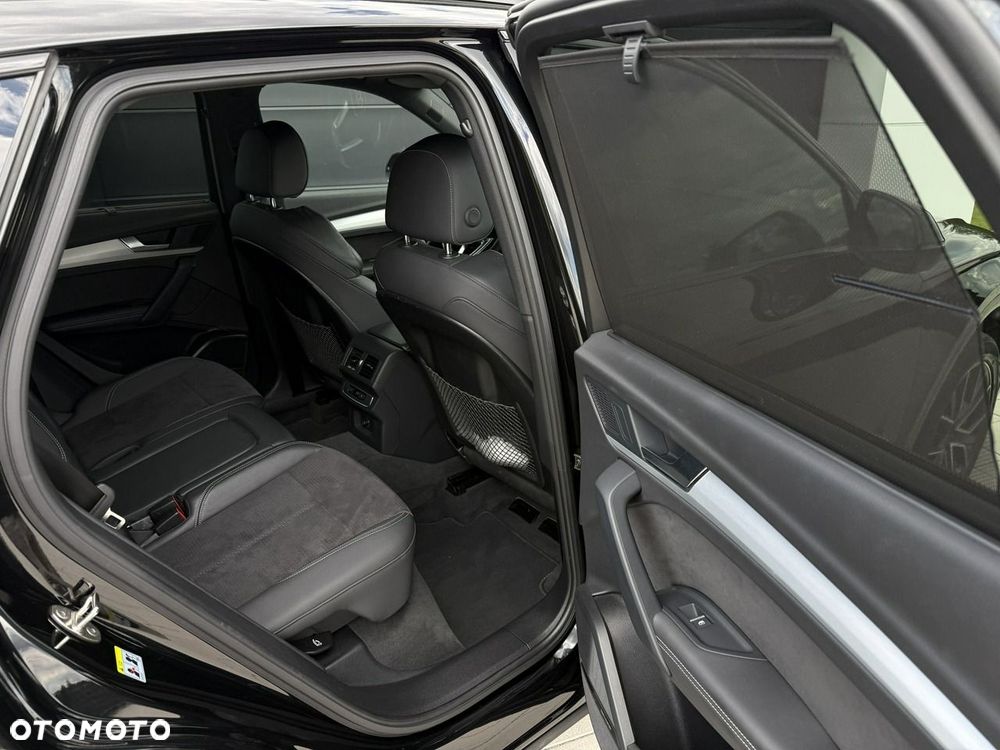 Audi Q5 55 TFSIe quattro S tronic S line - 33