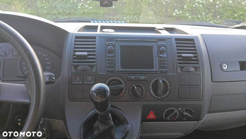 Volkswagen Transporter - 8