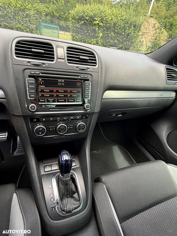 Volkswagen Golf - 5