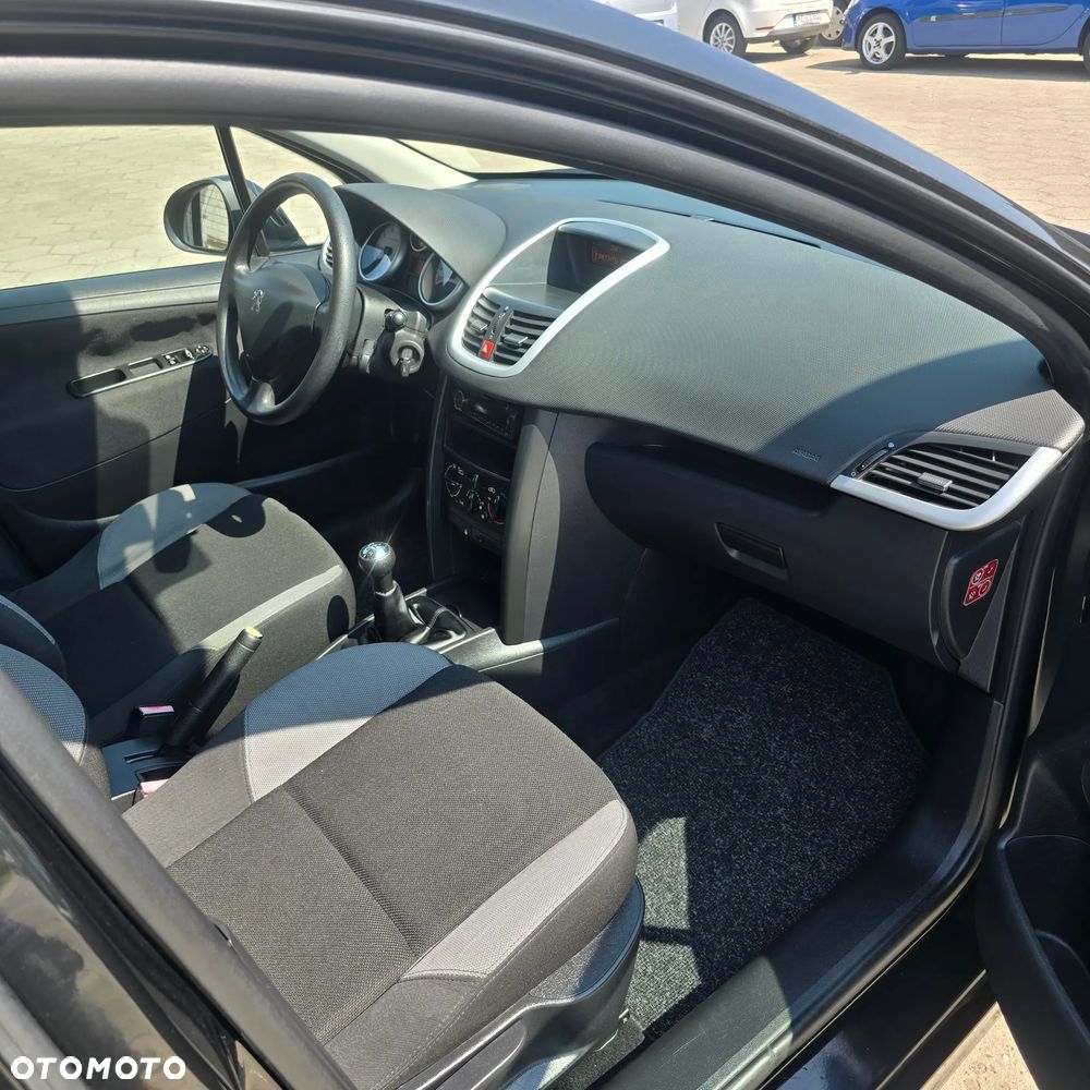 Peugeot 207 75 Tendance - 13