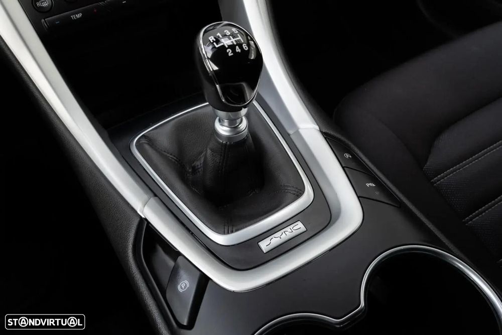 Ford Mondeo SW - 20