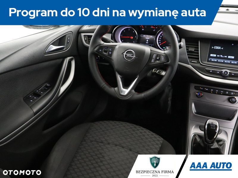 Opel Astra - 9