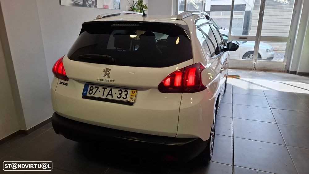Peugeot 2008 1.6 BlueHDi Style - 7