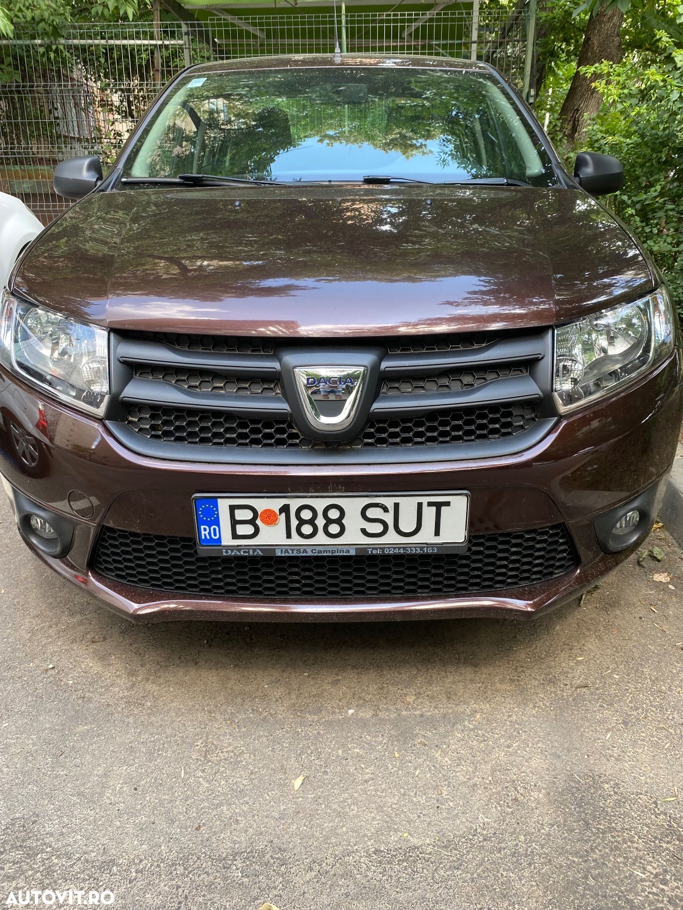 Dacia Logan 1.2 Ambiance - 1
